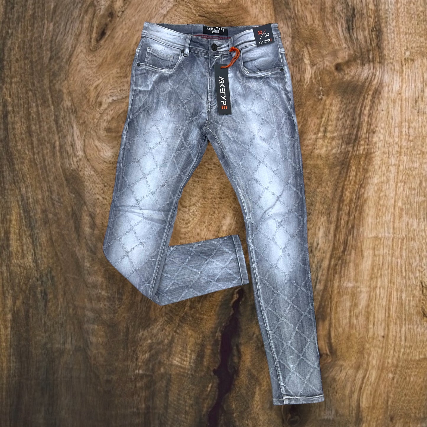 P428 - Diamond Pattern Slim-Fit Stretch Jeans