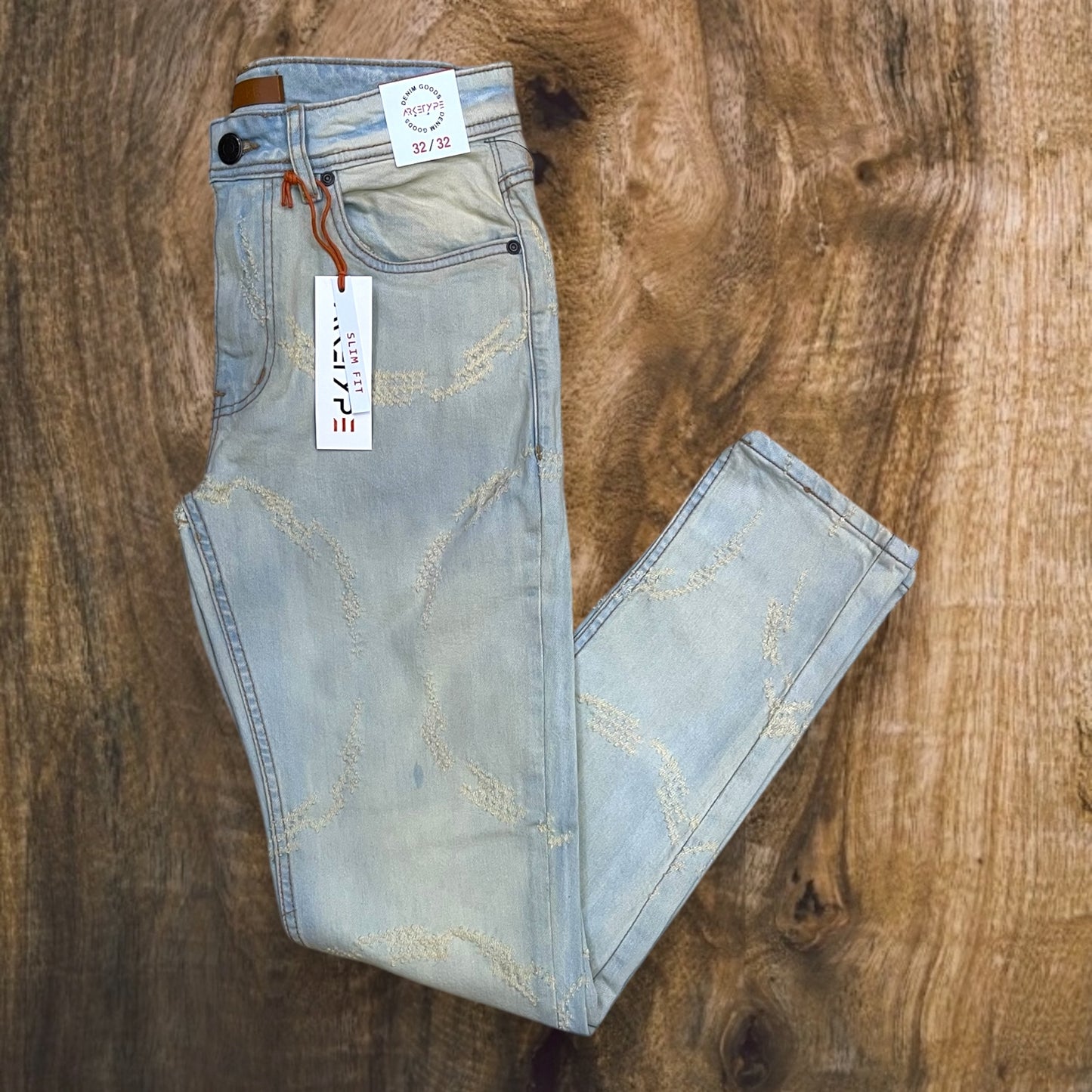 P522 - Social Circle Slim-Fit Stretch Jeans