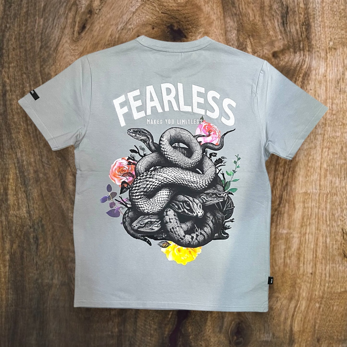 SF4021- Fearless Graphic T-Shirt