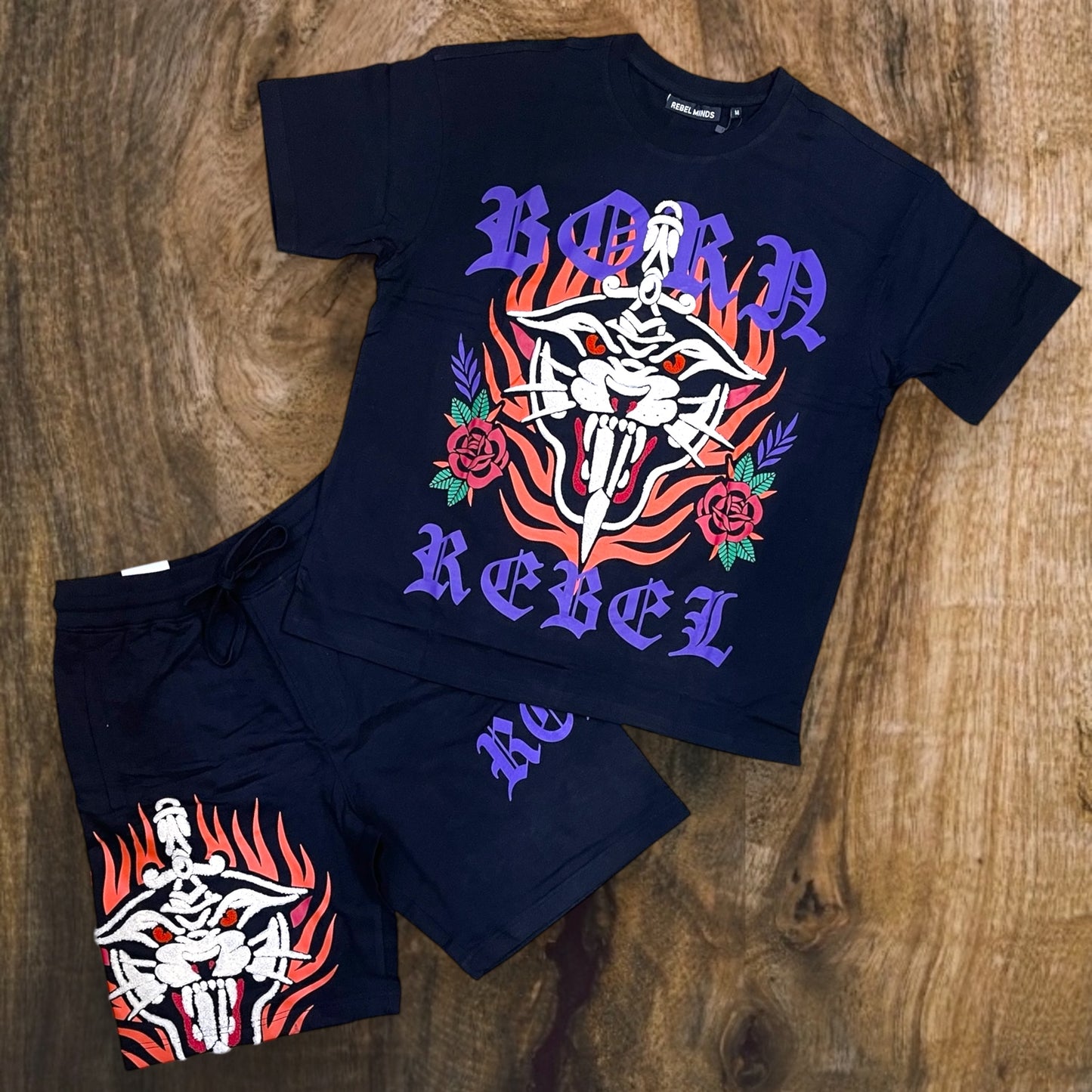 151-161 - Born Rebel Oversize Shirt, Shorts SET