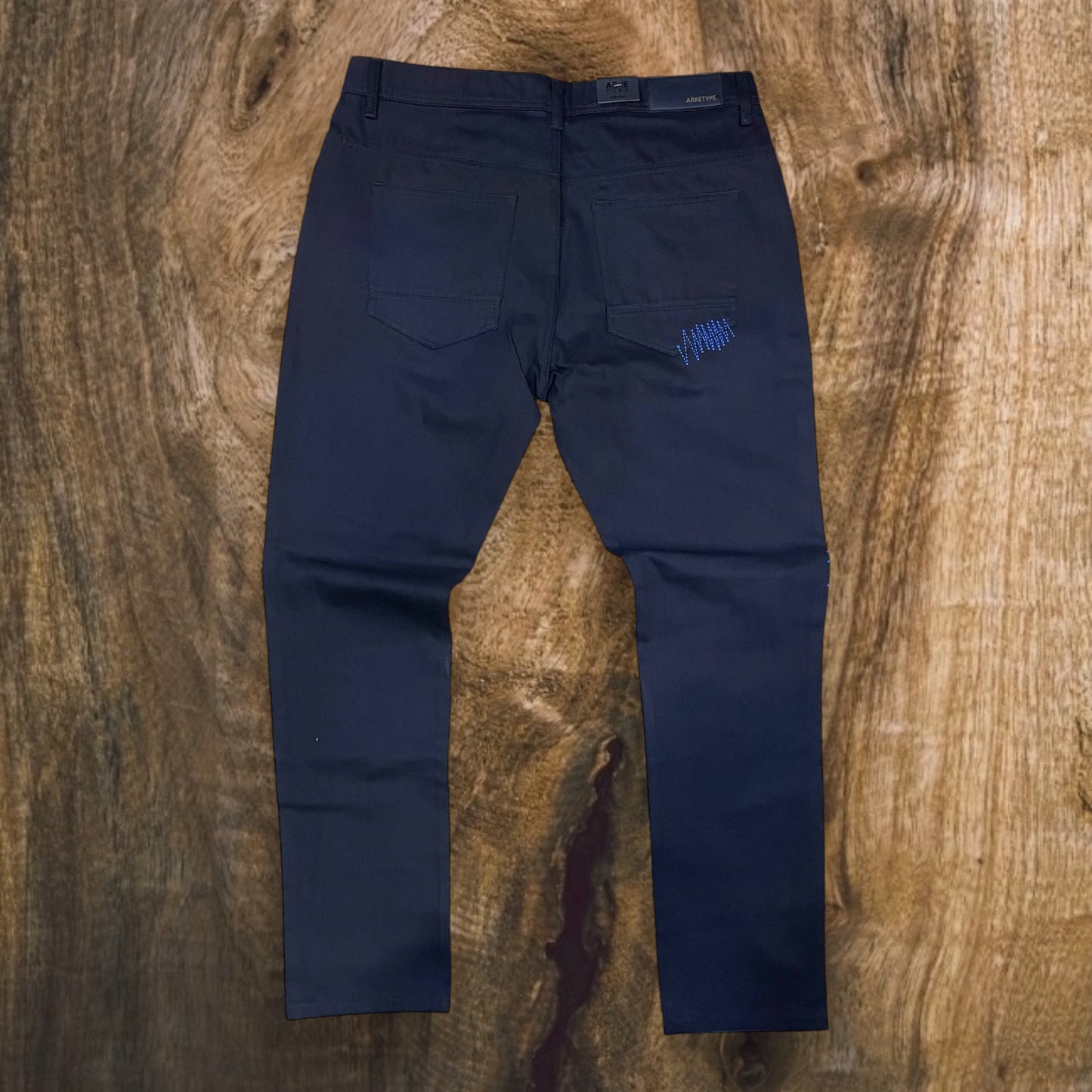 P2245 - Color Backing Straight-Fit Jeans
