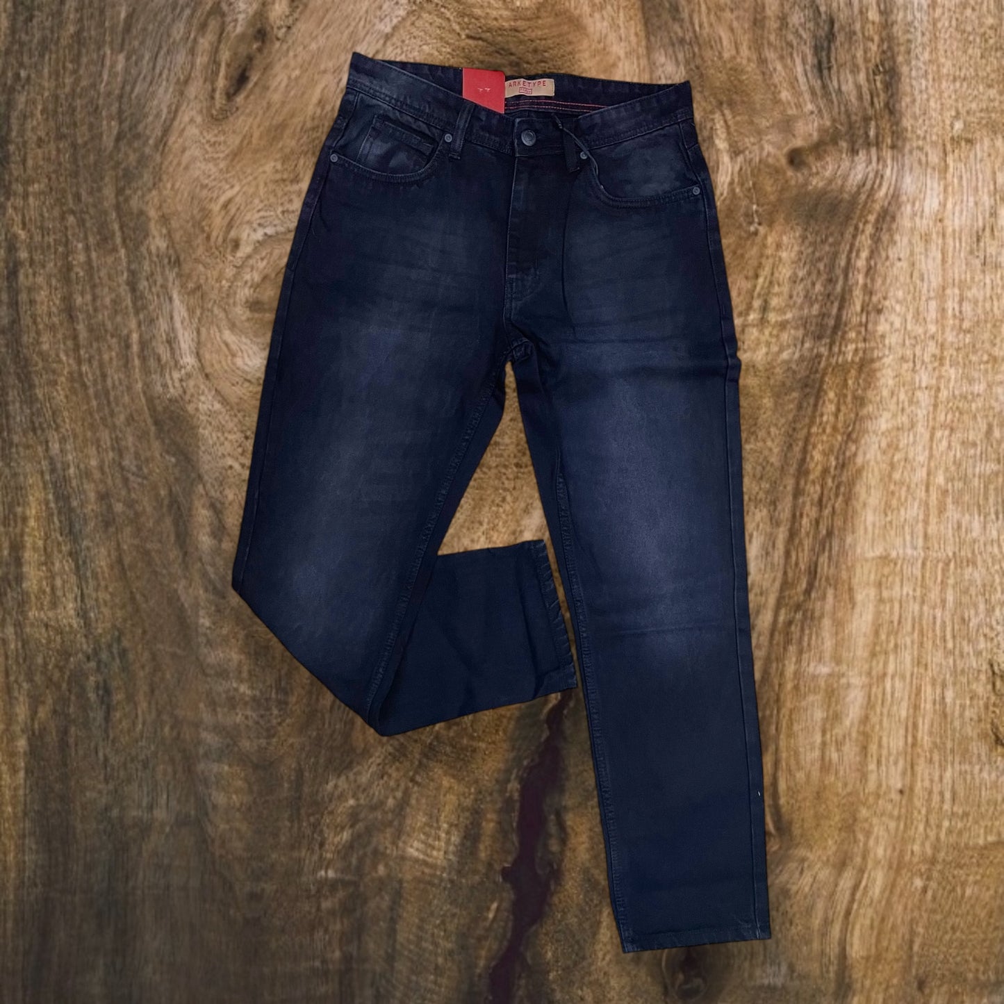 PC01 - Basic Whisker Relaxed-Fit Jeans