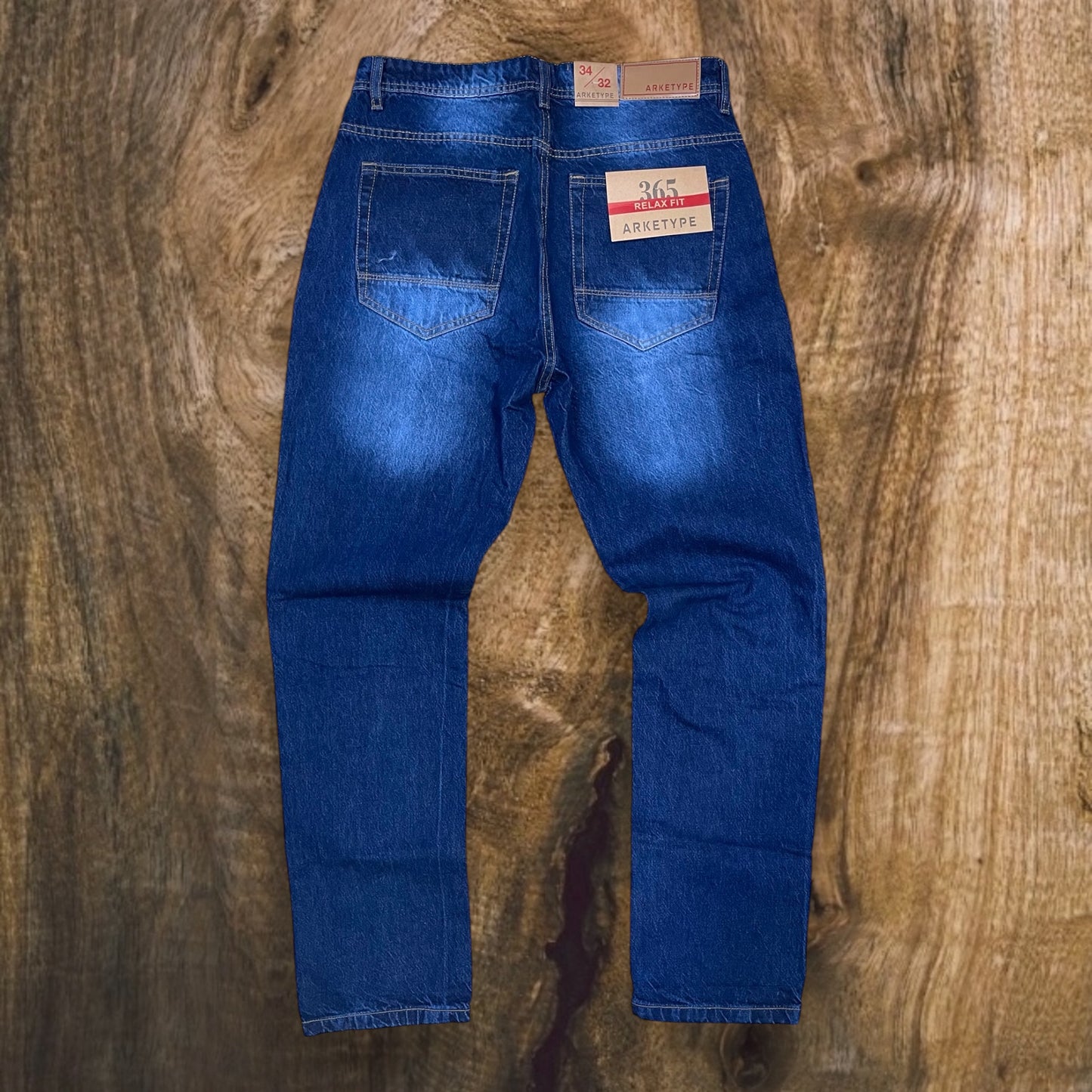 PC01 - Basic Whisker Relaxed-Fit Jeans