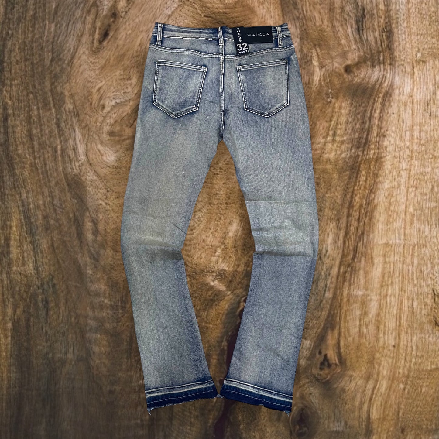 M8244D - Men's Ripped Vintage Washed Stacked Flare Jeans (Vintage Wash)
