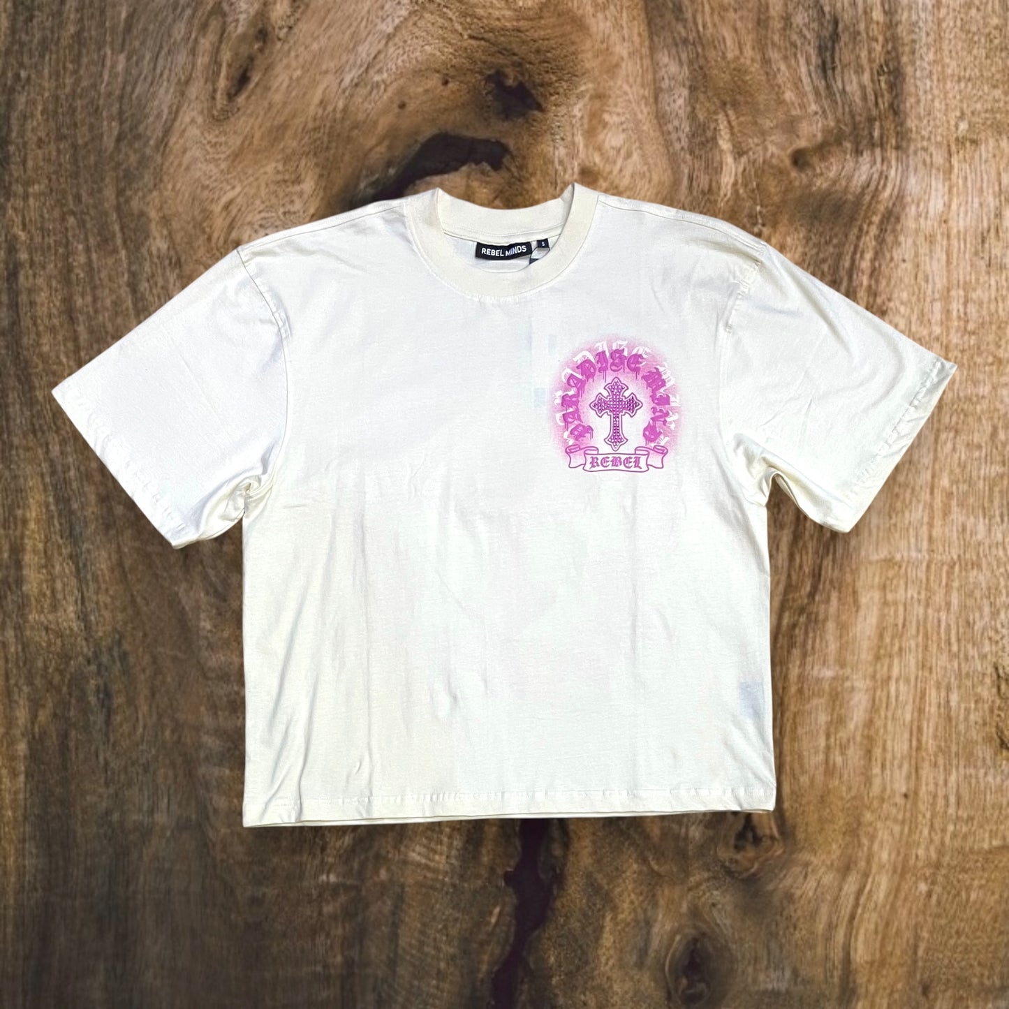 152-118 - REBEL CROSS Rhinestones Cropped Graphic T-Shirt