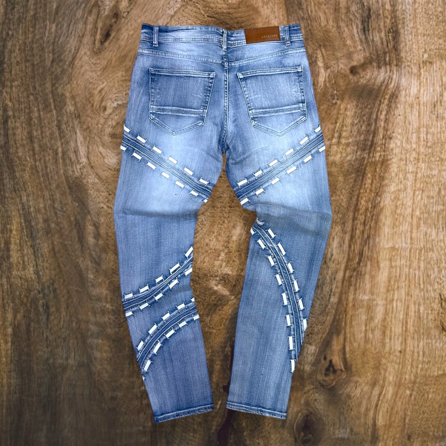 P425 - Nelson Laced Slim-Fit Stretch Jeans