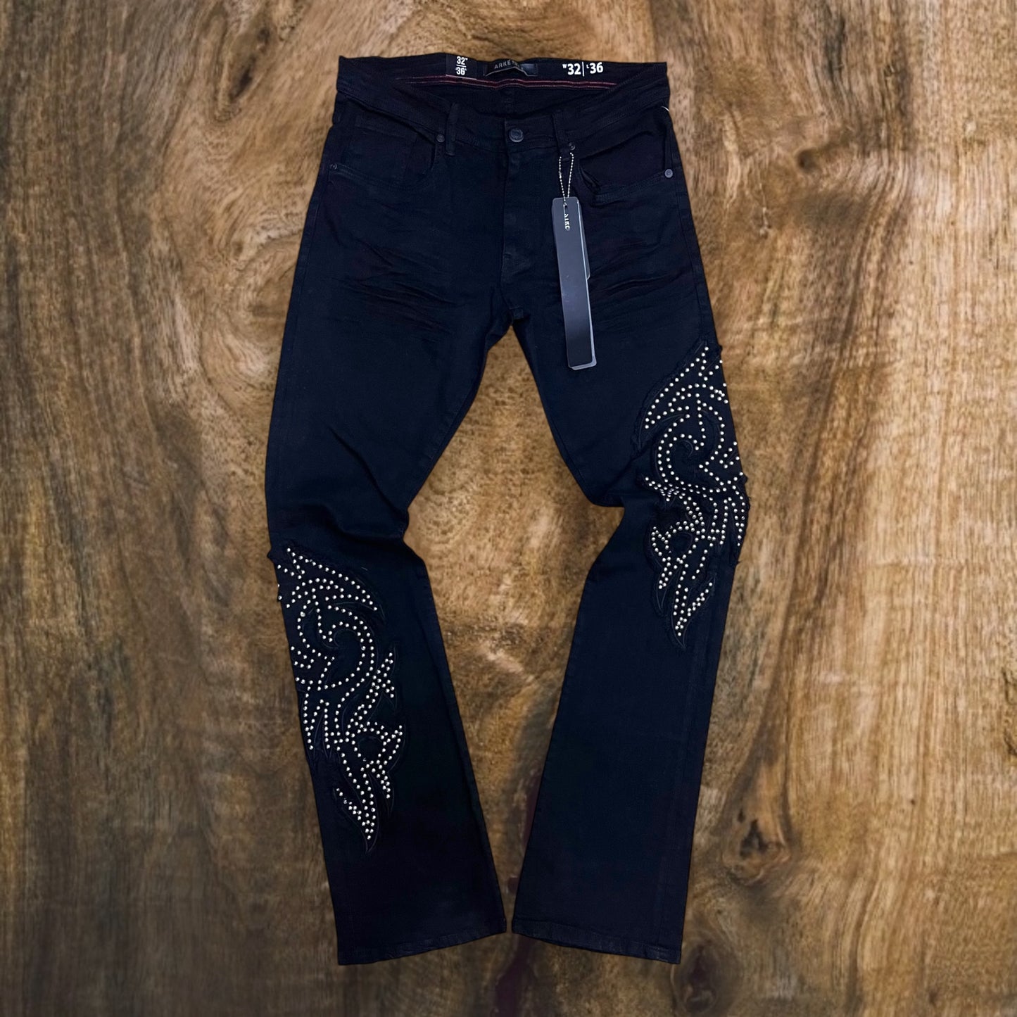 P543 - Dark Shdw with Studs Stretchable Stacked Flared Jeans