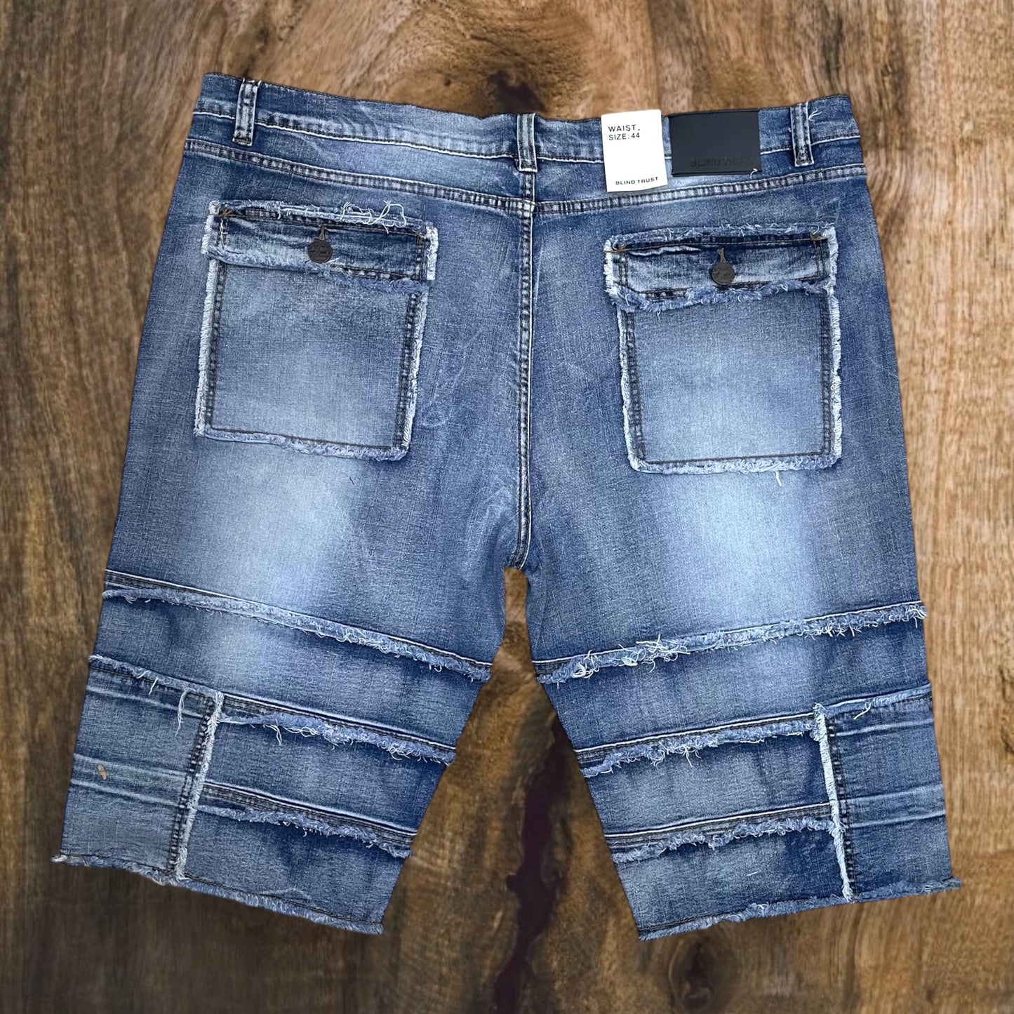 BTS25859X - Big Men's Frayed Cargo Pocket Stretch Shorts