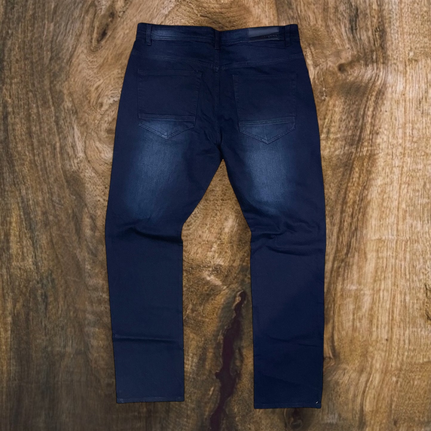 PC04 - Core Straight-Fit Jeans