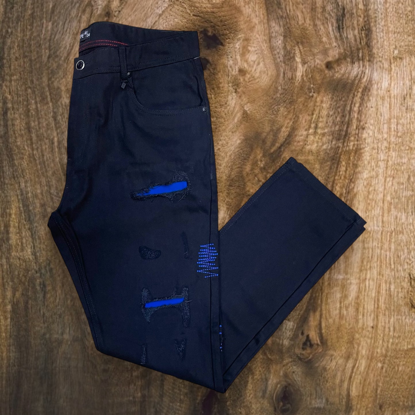 P2245 - Color Backing Straight-Fit Jeans