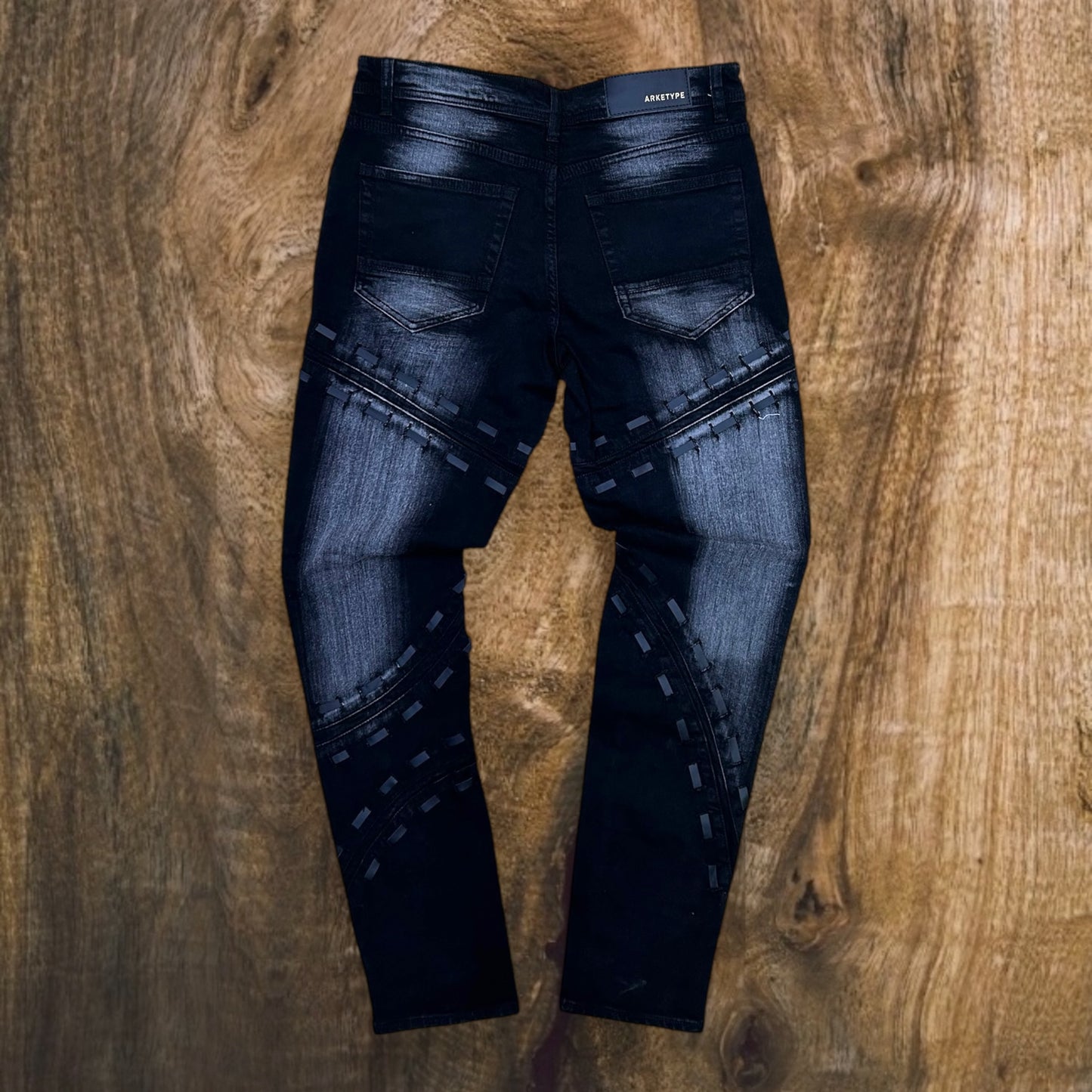 P425 - Nelson Laced Slim-Fit Stretch Jeans
