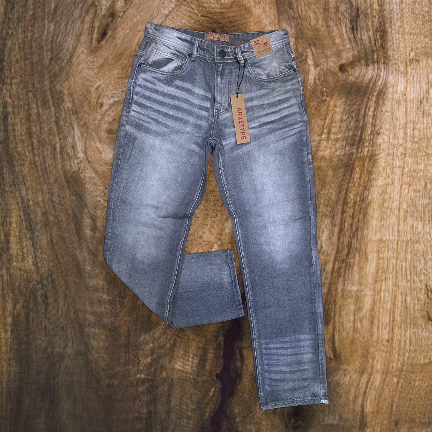 PC01 - Basic Whisker Relaxed-Fit Jeans