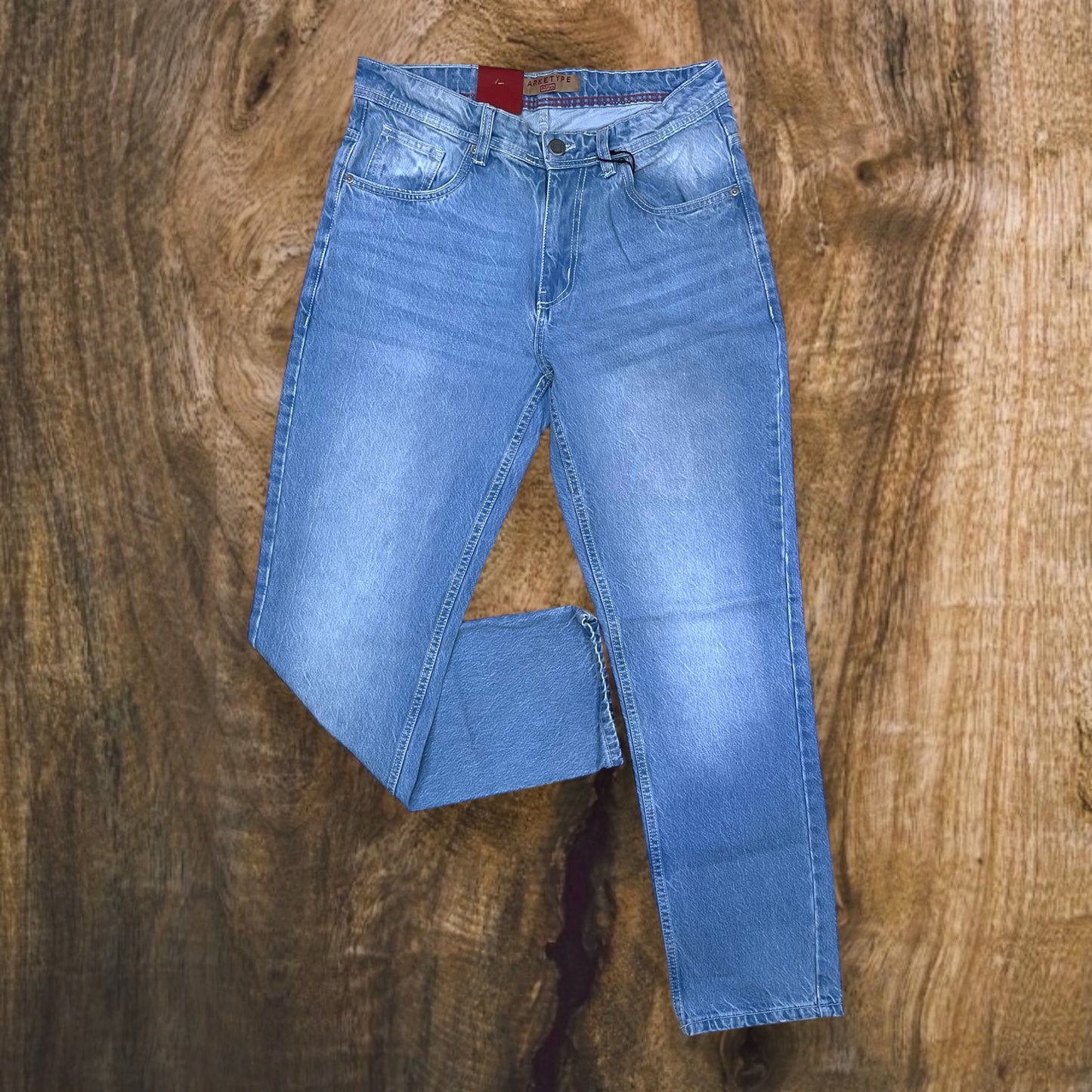 PC01 - Basic Whisker Relaxed-Fit Jeans