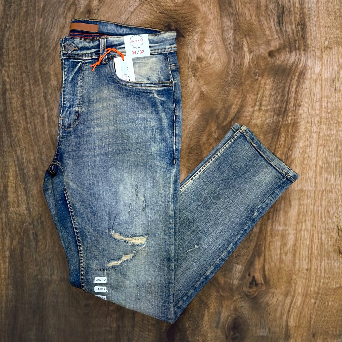 P502 - Laredo Ripped Slim-Fit Stretch Jeans