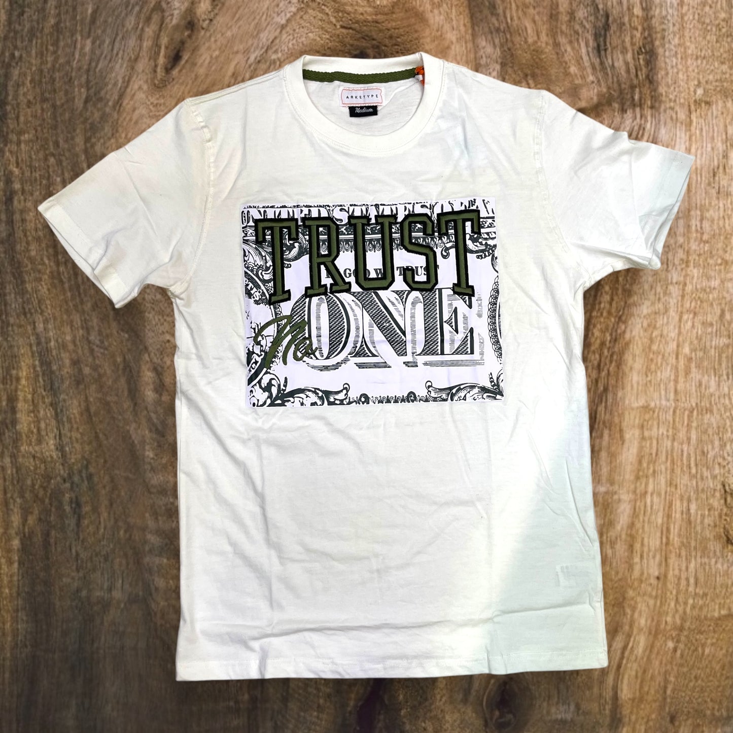 T434 - Trust No One Regular-Fit T-Shirt