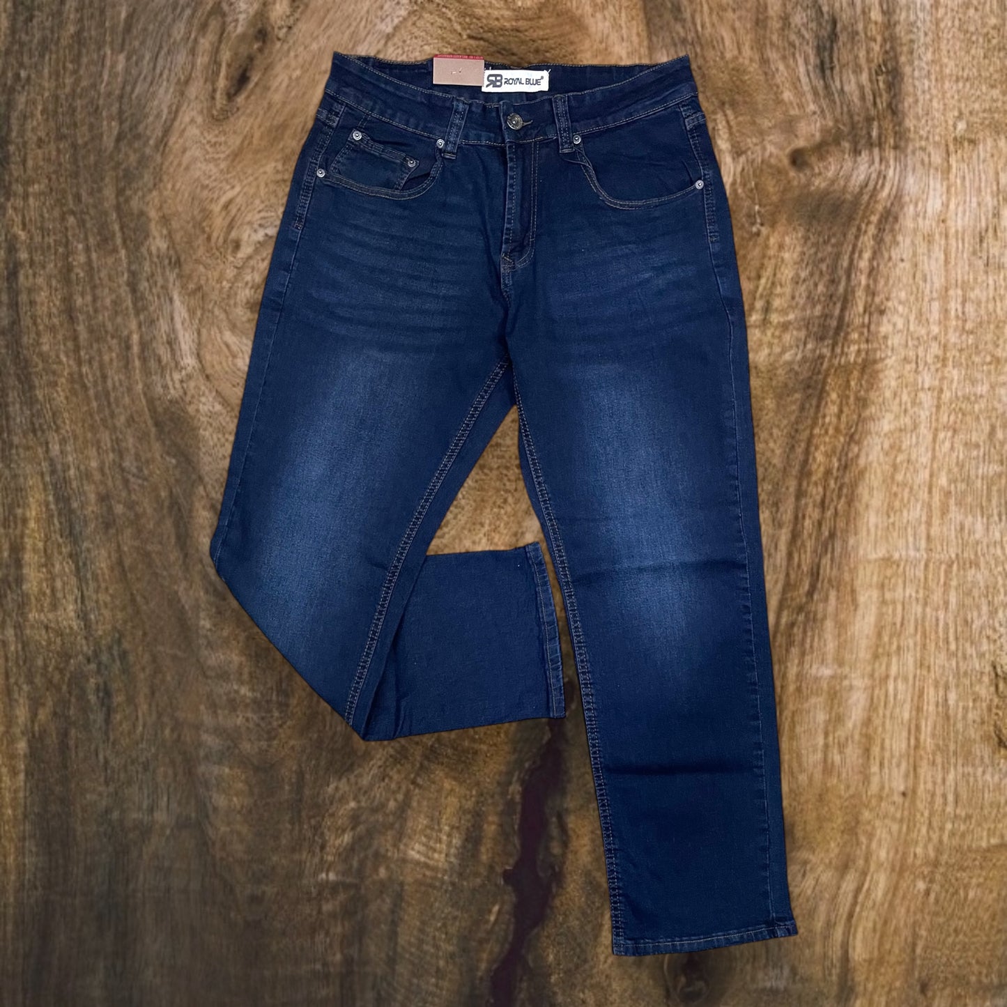 8408 - Basic Relaxed-Fit Stretch Jeans