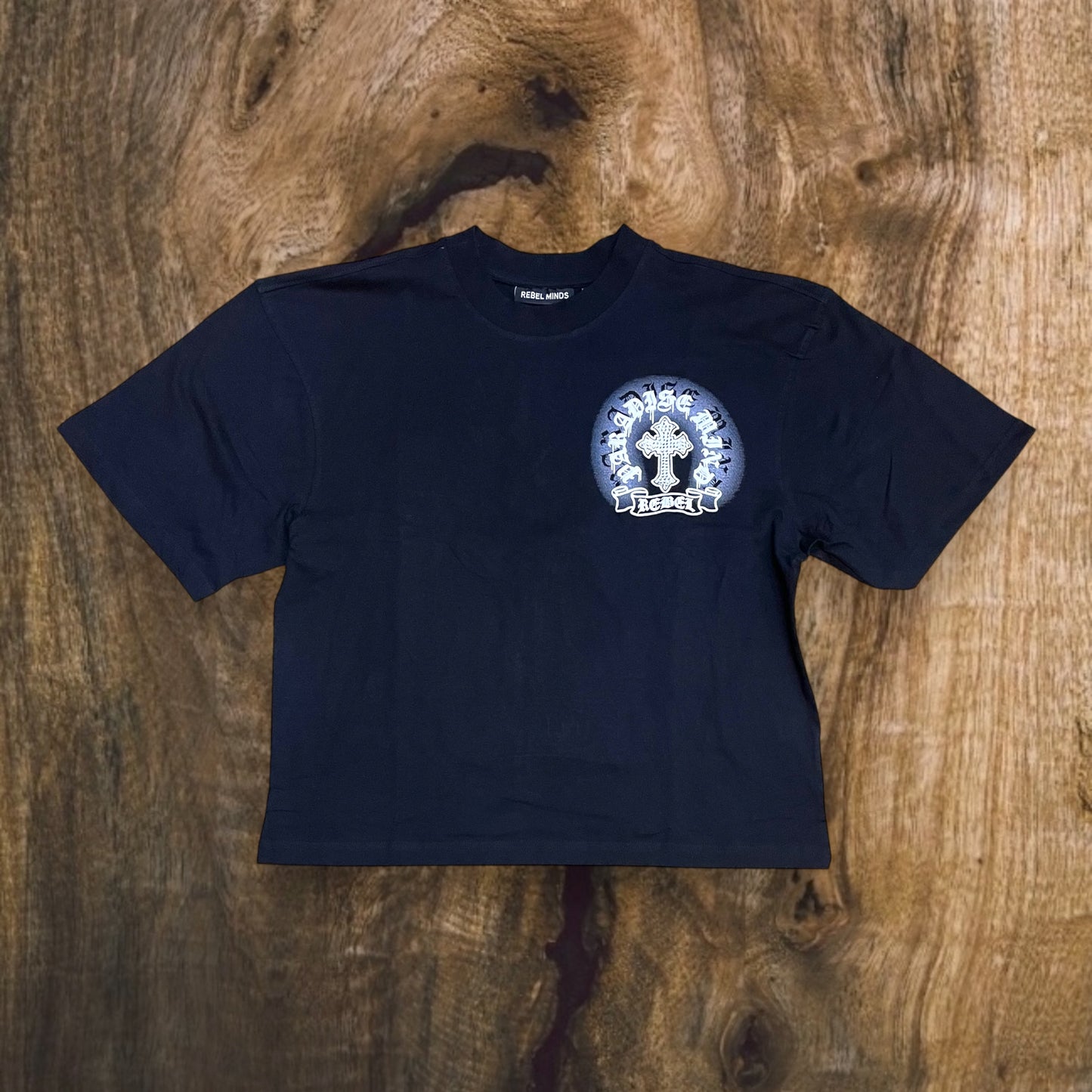 152-118 - REBEL CROSS Rhinestones Cropped Graphic T-Shirt