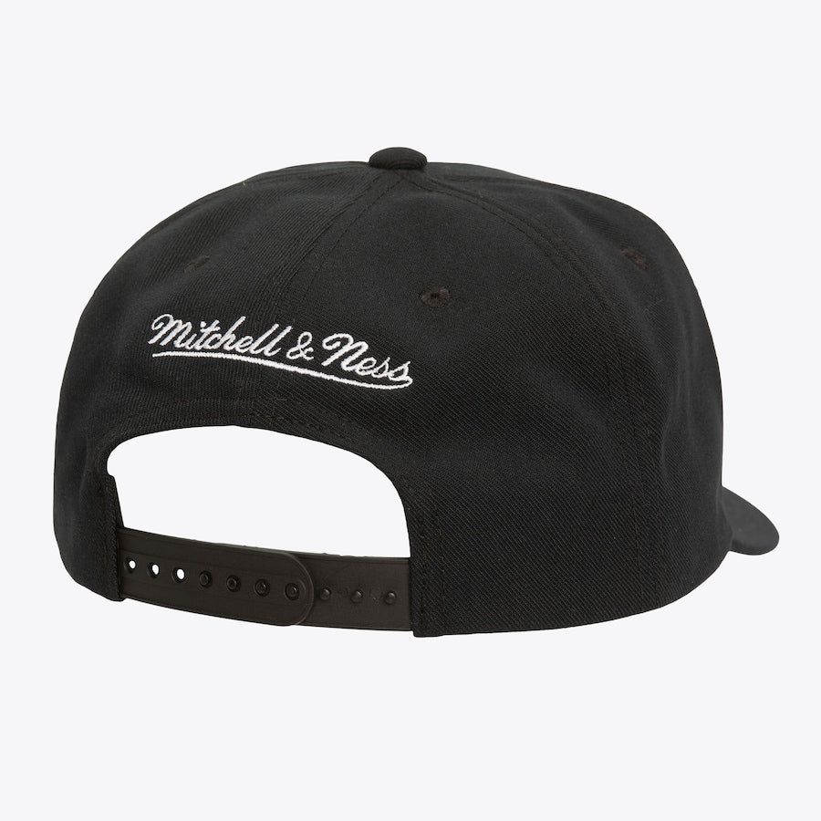 HP12030 - CHI Home of the Bulls Pro Snapback