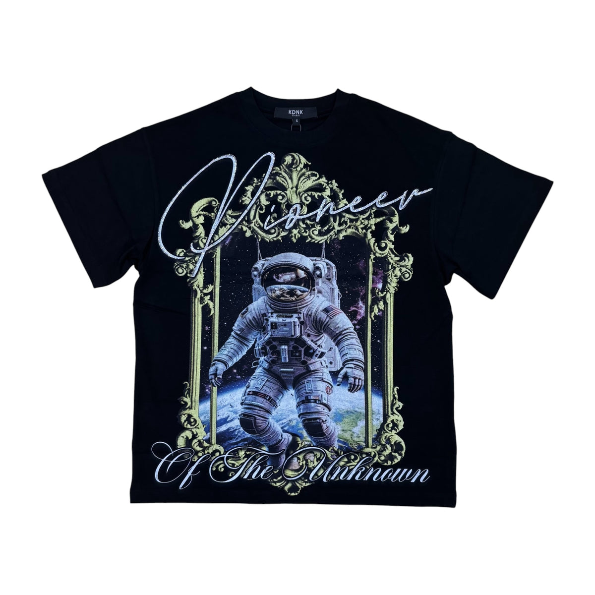 KNT139 - Pioneer of the Unknown Rhinestone Boxy Graphic T-Shirt