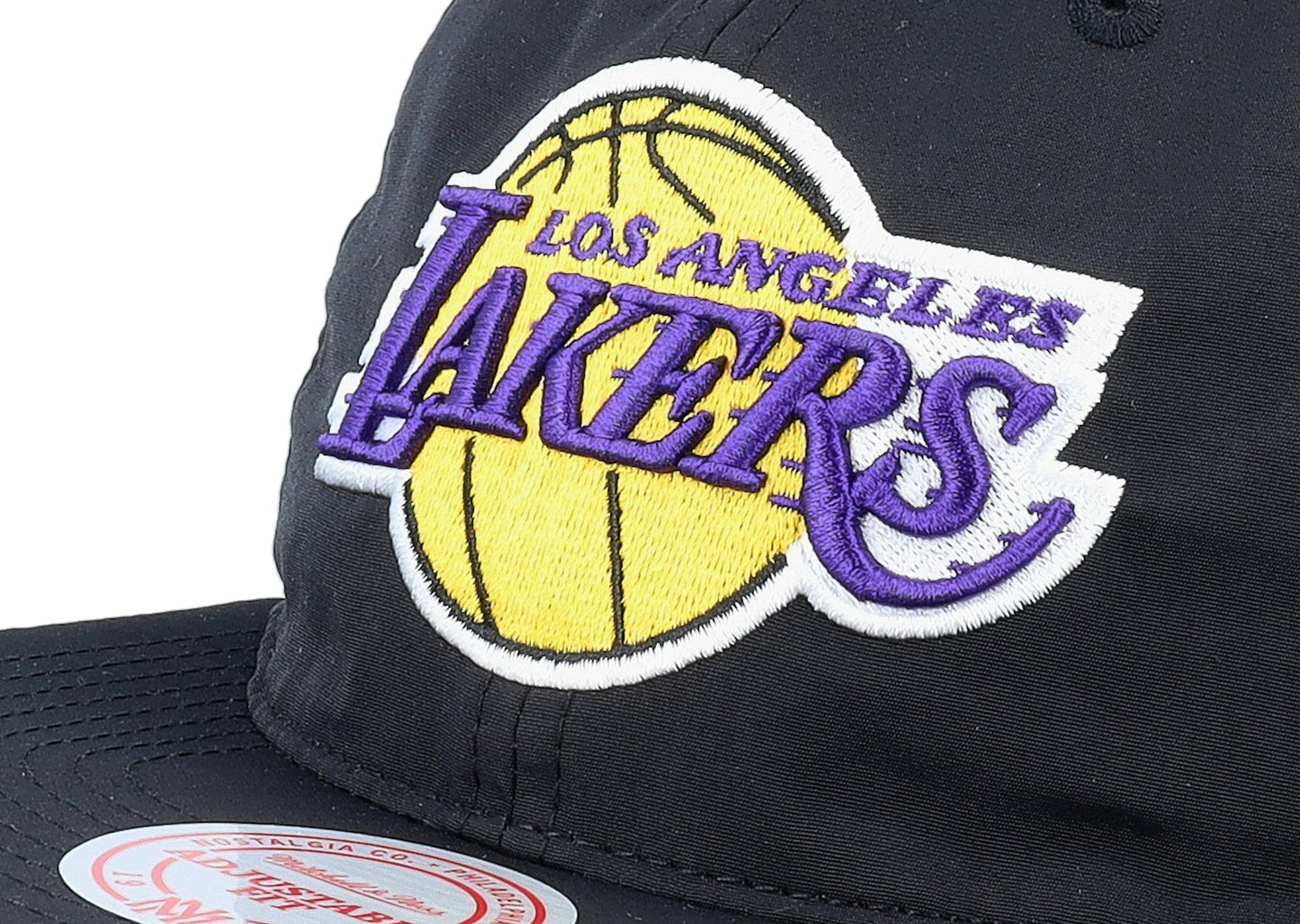 SH21492 - Lakers Snap Back
