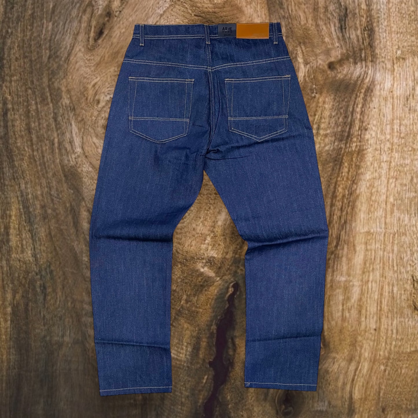 PC01 - Basic Whisker Relaxed-Fit Jeans
