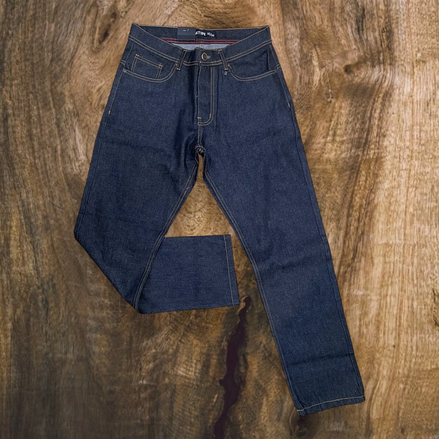 PC01 - Basic Whisker Relaxed-Fit Jeans