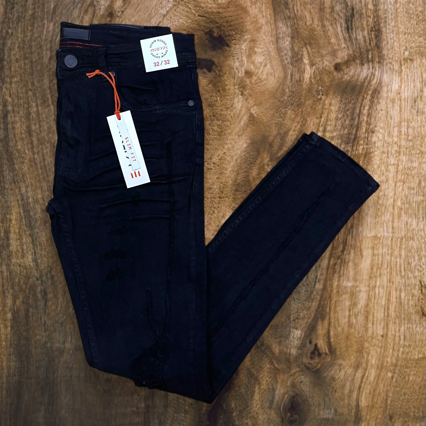 P401 - Bolt Ripped Slim-Fit Stretch Jeans