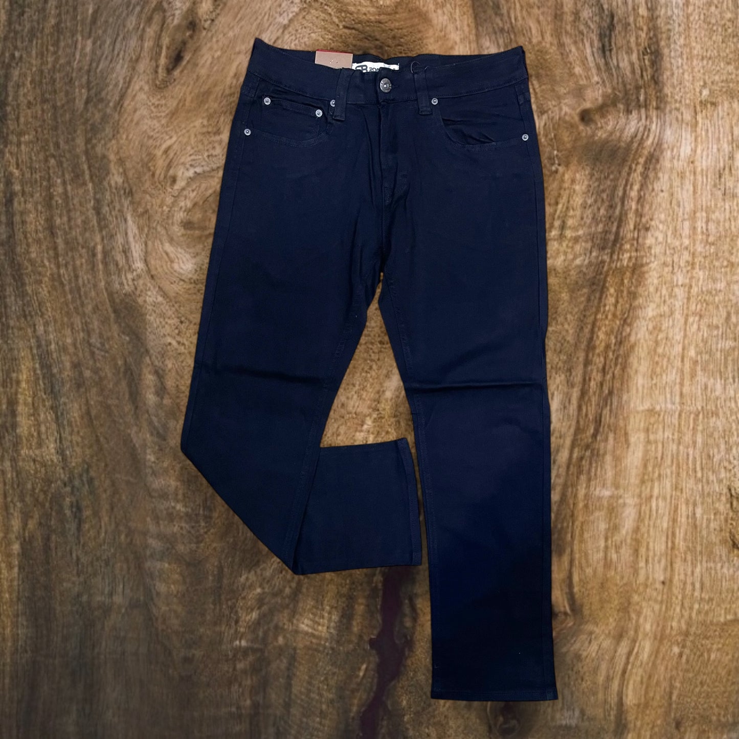8408 - Basic Relaxed-Fit Stretch Jeans