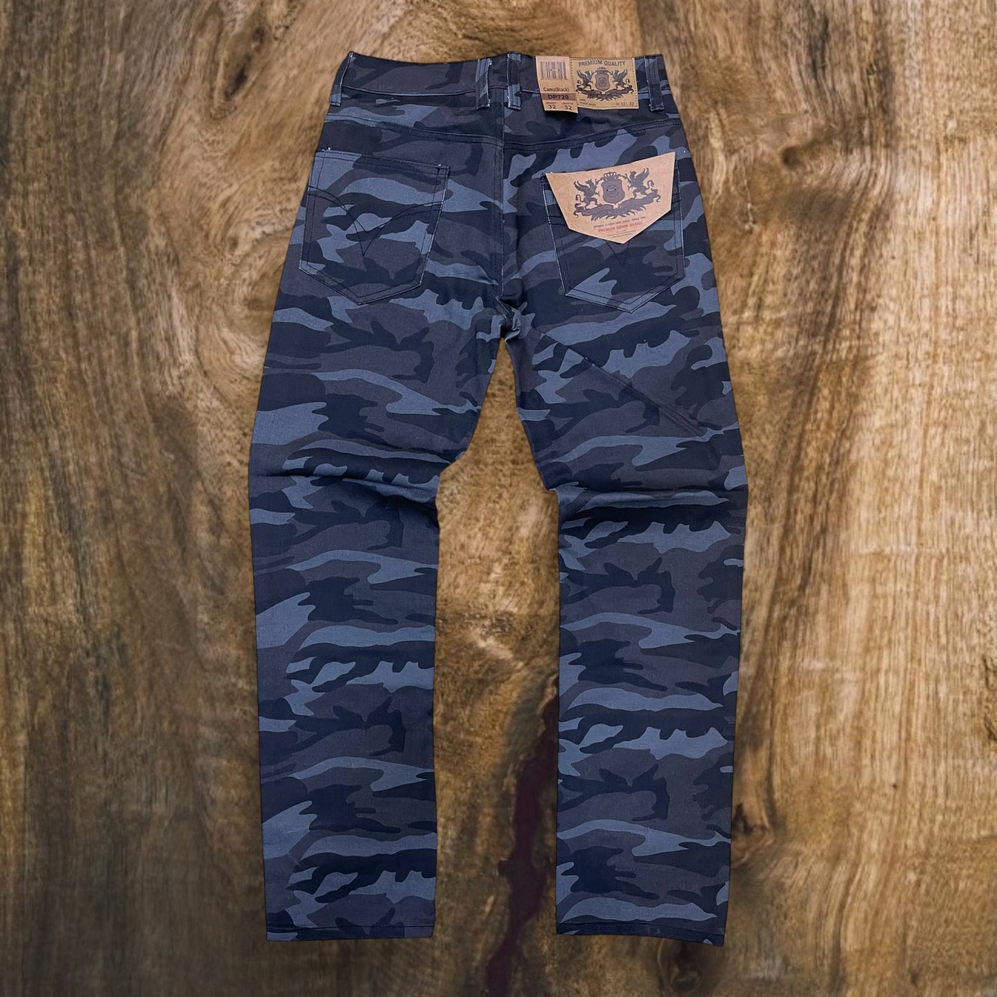 DP720 - Basic Color Denim Relaxed-Fit Jeans