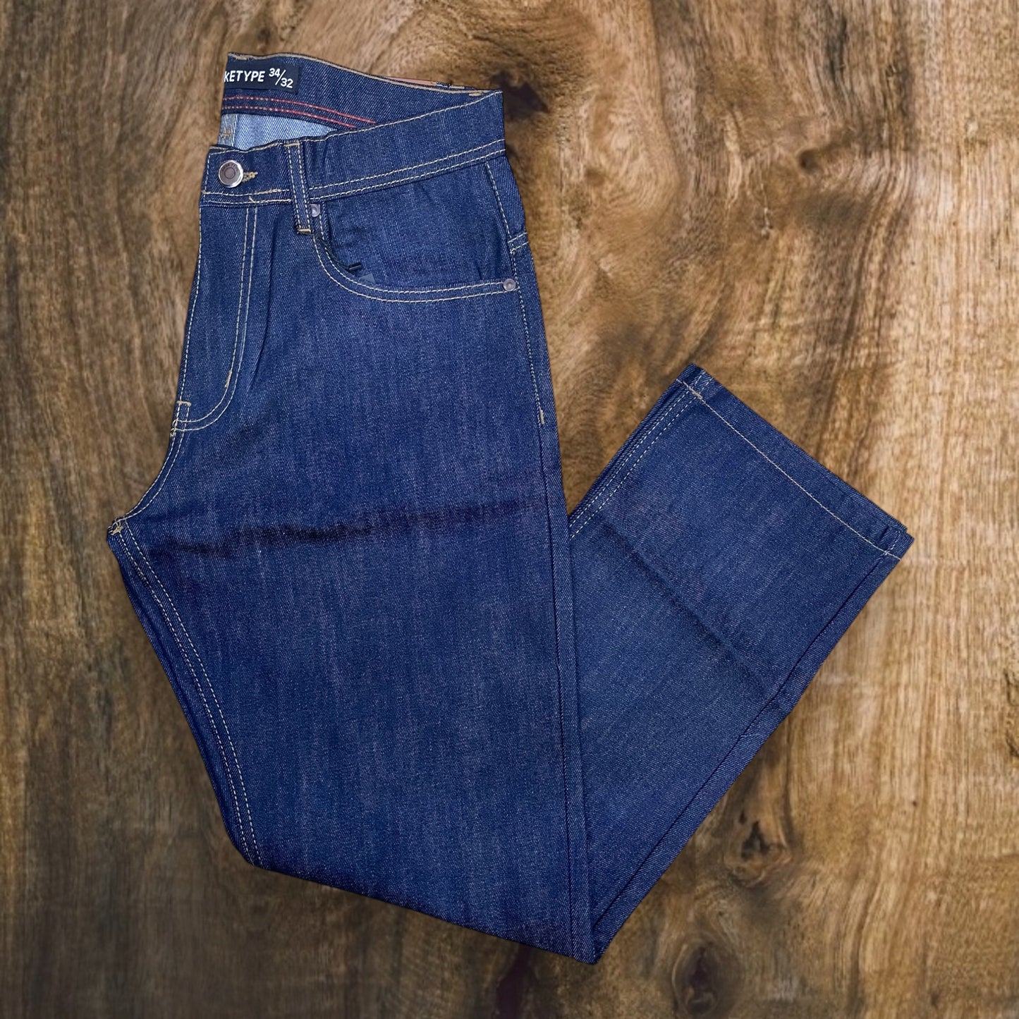 PC01 - Basic Whisker Relaxed-Fit Jeans