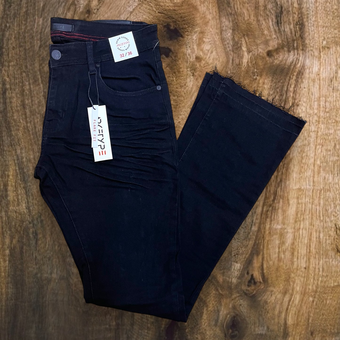 P537 - Essntl Stretch Stacked Flare Jeans