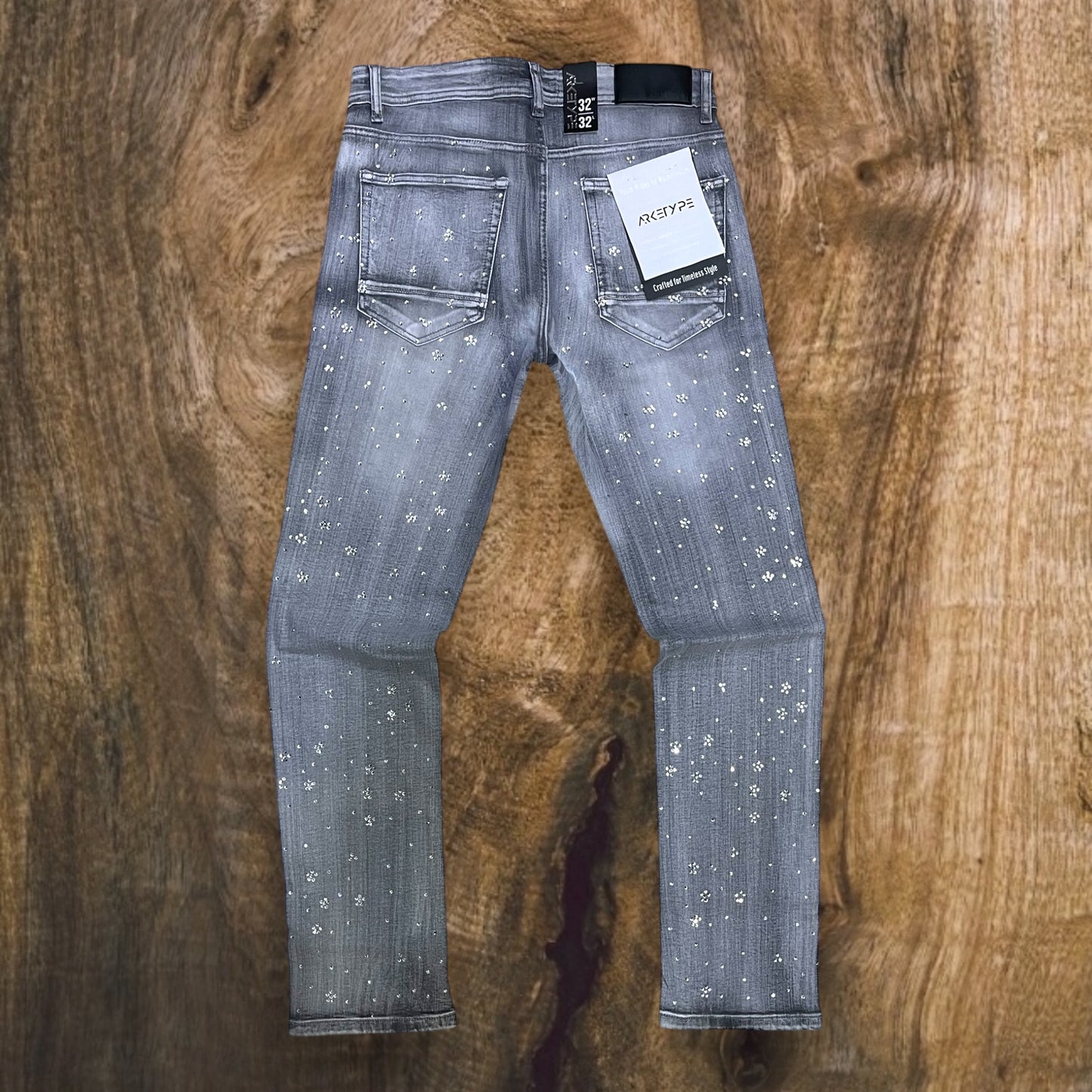P546 - Floral Pattern W/ All Over Rhinestone Straight-Fit Stretch Jeans
