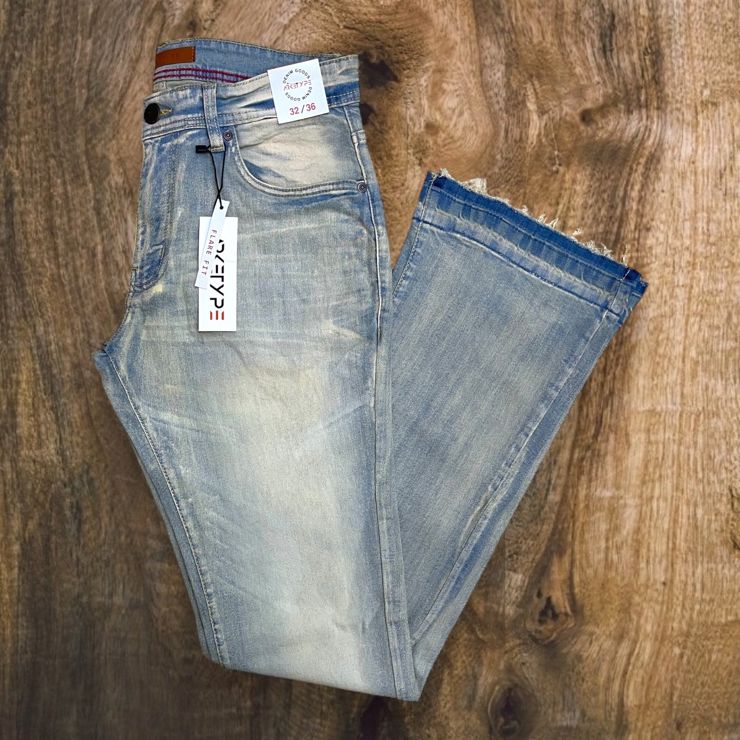 P537 - Essntl Stretch Stacked Flare Jeans