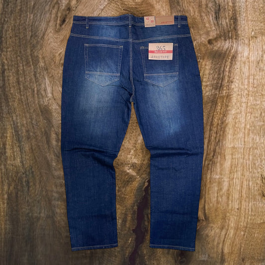 PC01 - Basic Whisker Relaxed-Fit Jeans