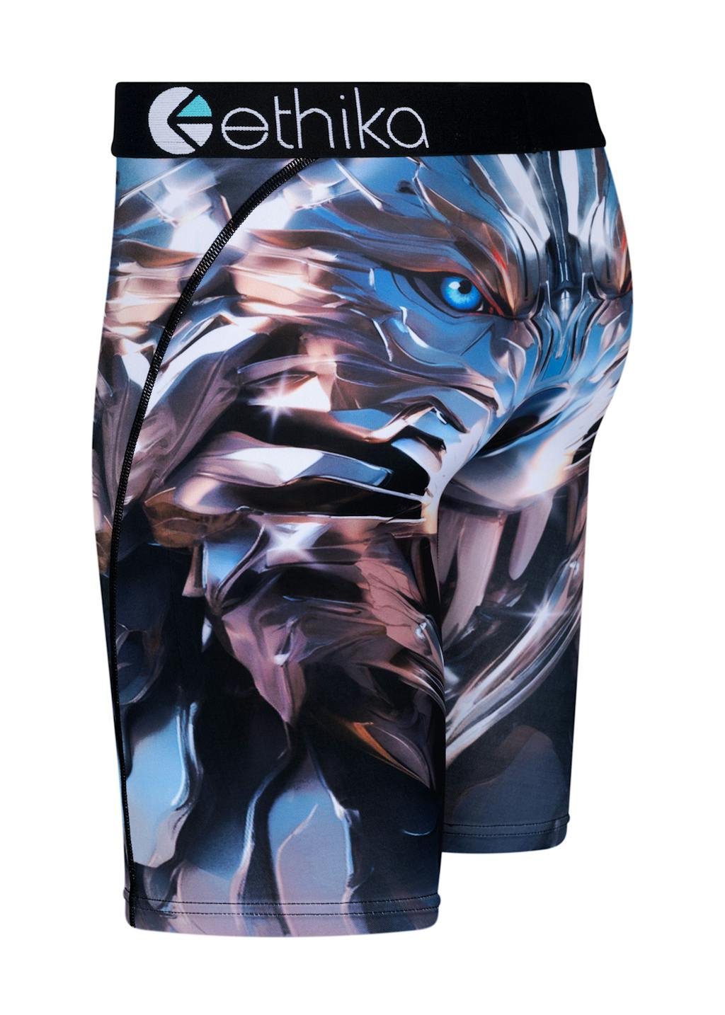 MLUS3498 - Chrome Wolf