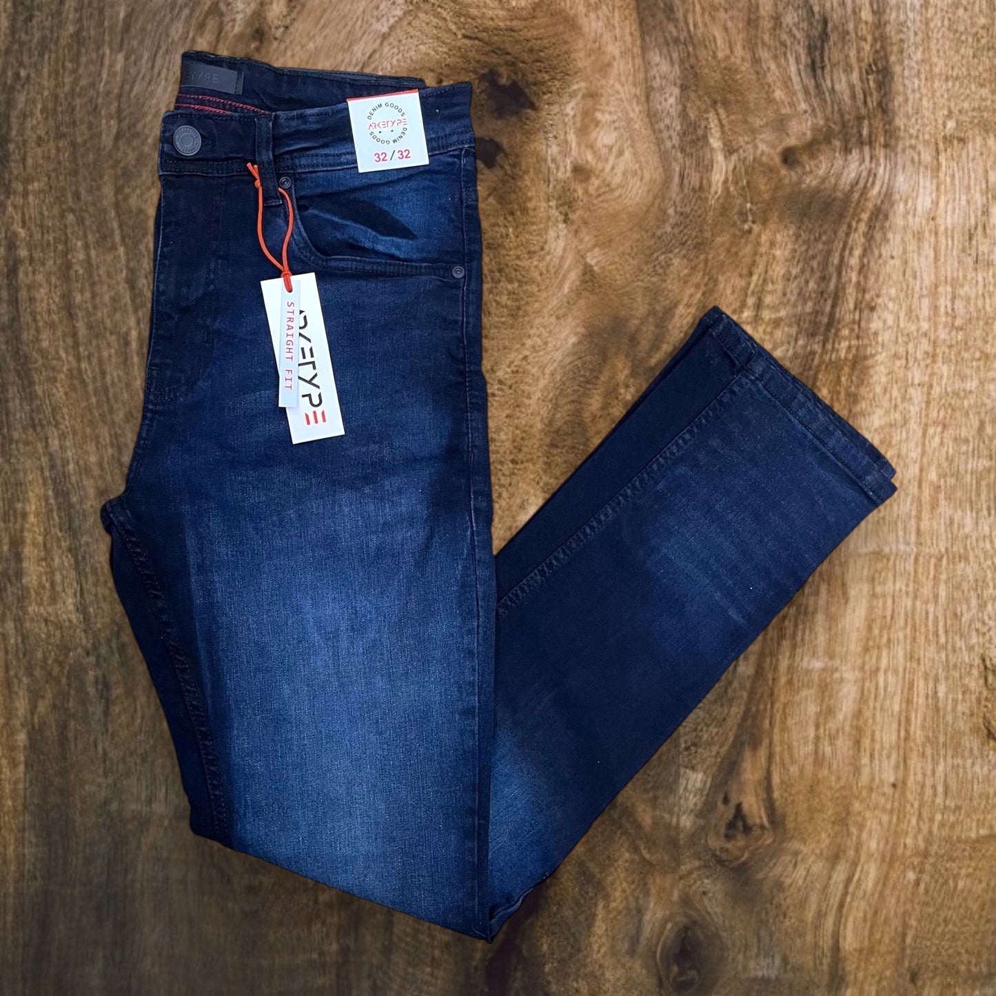 PC04 - Core Straight-Fit Stretch Jeans