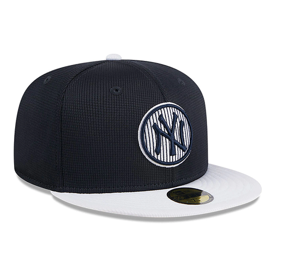 NEW ERA New York Yankees navy and white 59FIFTY fitted cap with striped NY logo