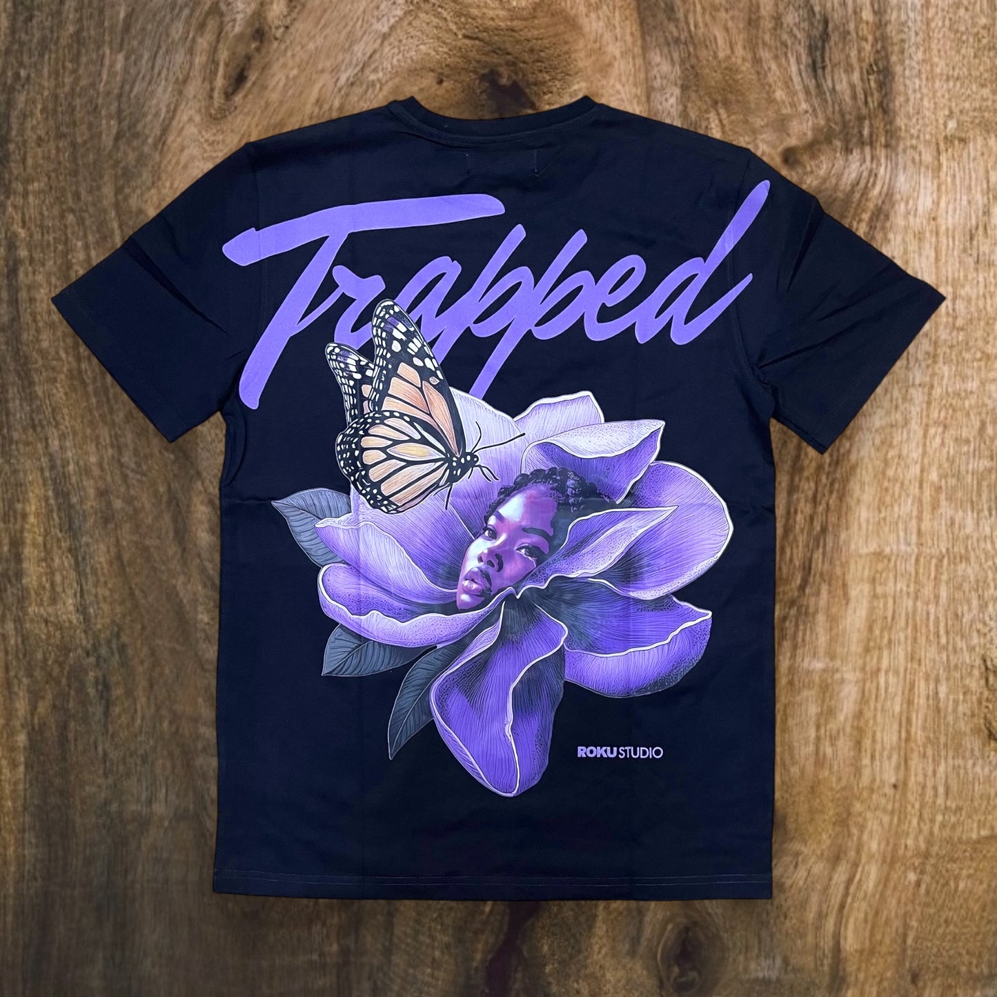 RK1481537 - Trapped Premium Graphic T-Shirt