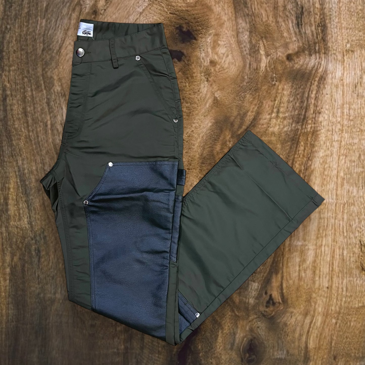 EP11713 - Eptm Nylon Arlo Carpenter Pants (Olive)