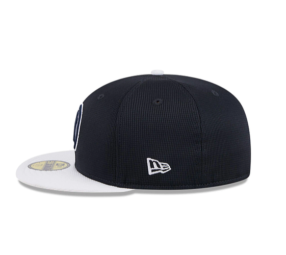 NEW ERA New York Yankees 59FIFTY fitted hat in navy blue with a white brim