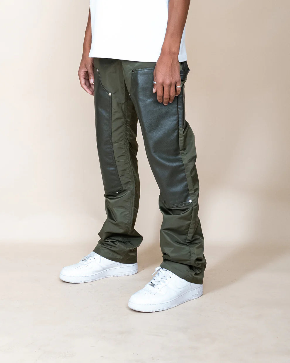 EP11713 - Eptm Nylon Arlo Carpenter Pants (Olive)