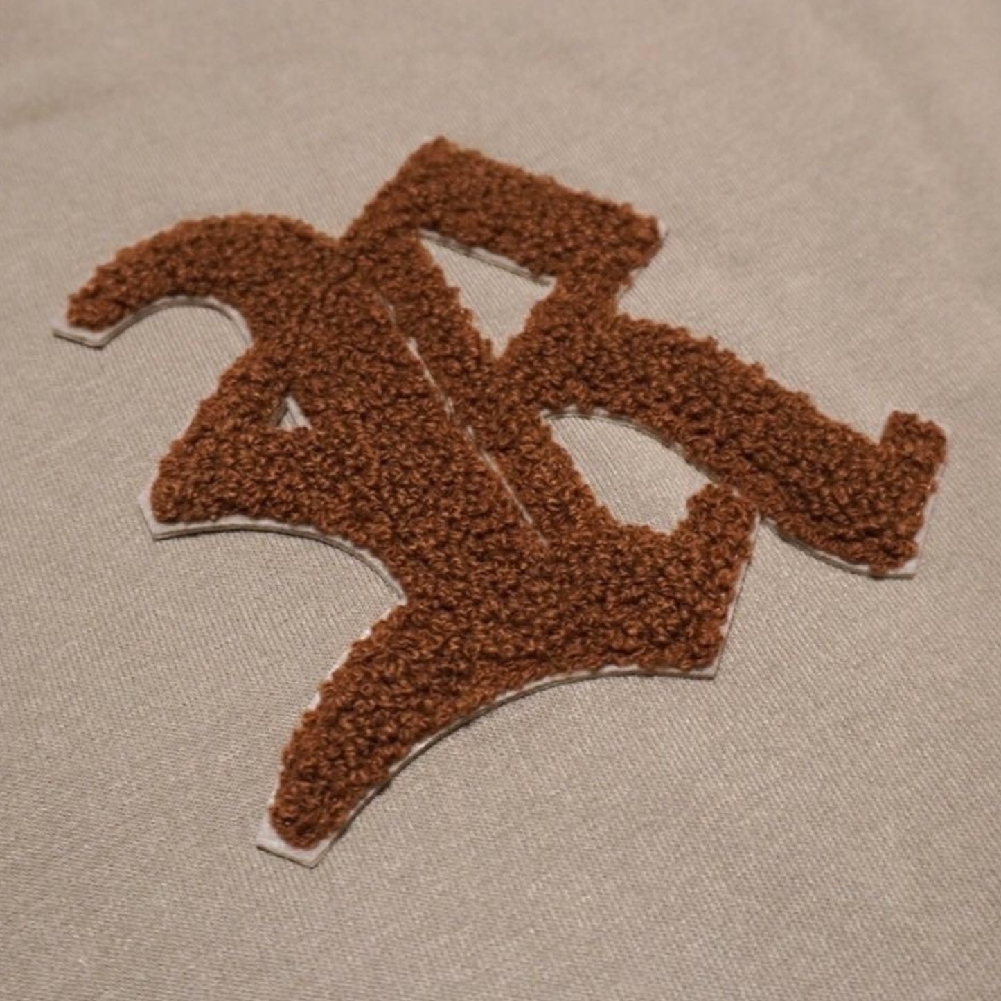 152-320 - Rebel Palms Fleece Graphic Crewneck