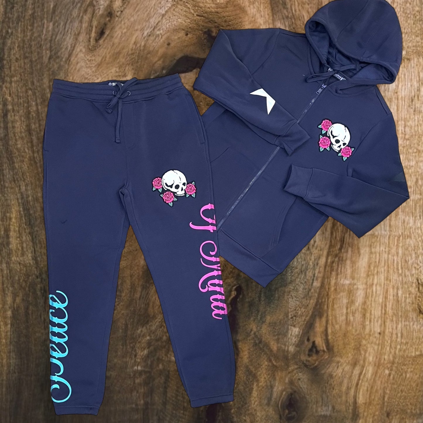 142-351 - Peace of Mind Full Zip-up Hoodie Set