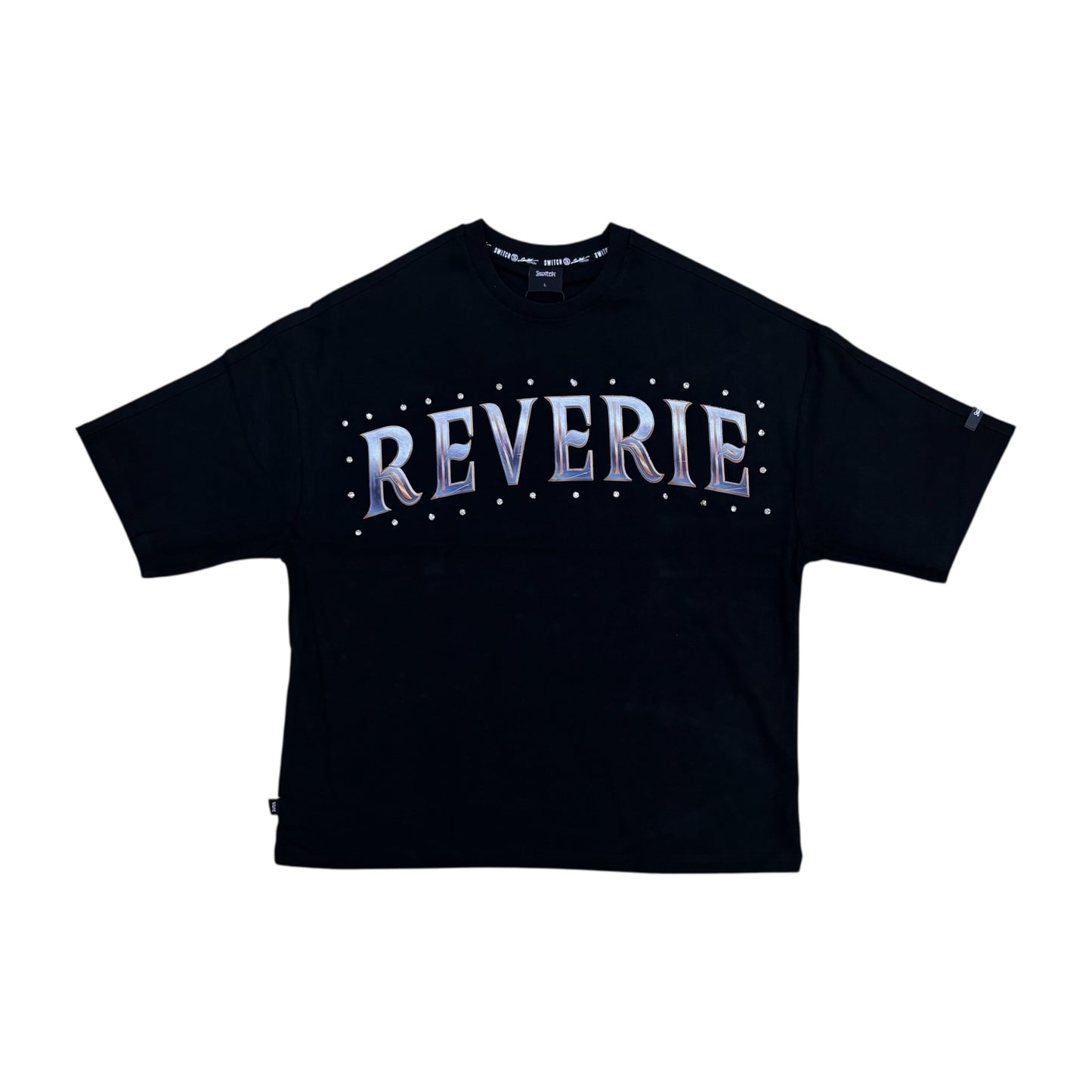 SM6128 - Reverie with Studs Boxy Graphic T-Shirt