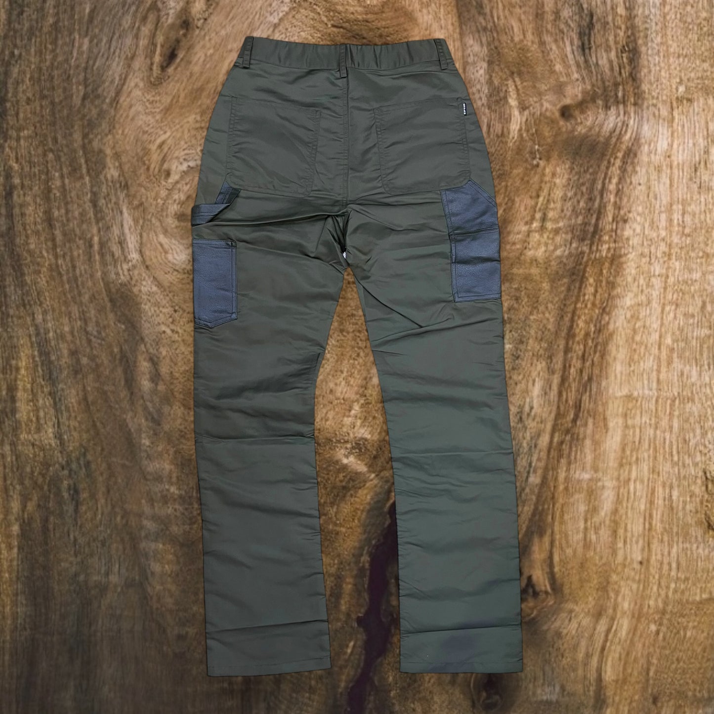 EP11713 - Eptm Nylon Arlo Carpenter Pants (Olive)