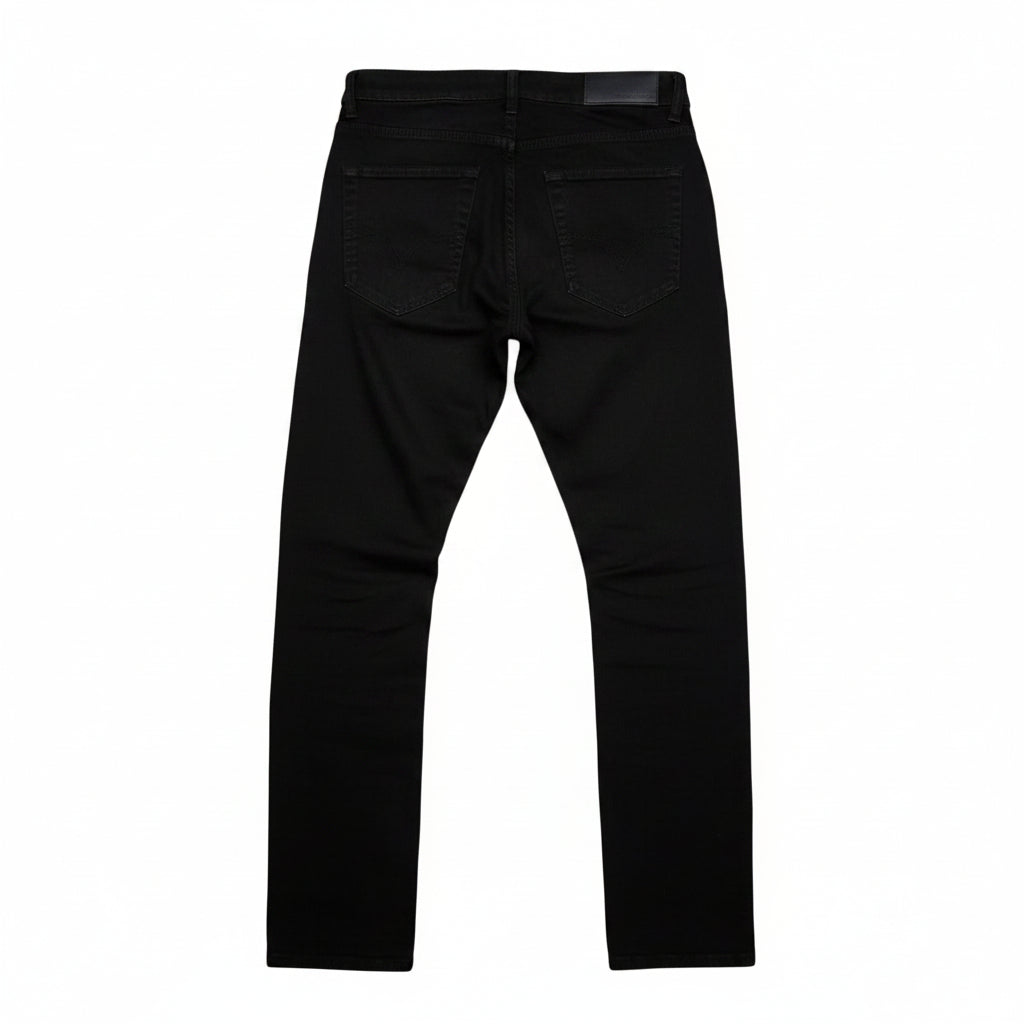 PC04 - Core Straight-Fit Stretch Jeans