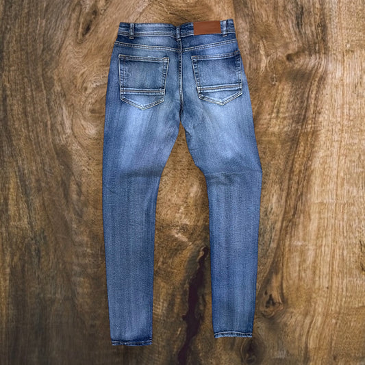 P430 - Sydney Ripped Slim-Fit Stretch Jeans