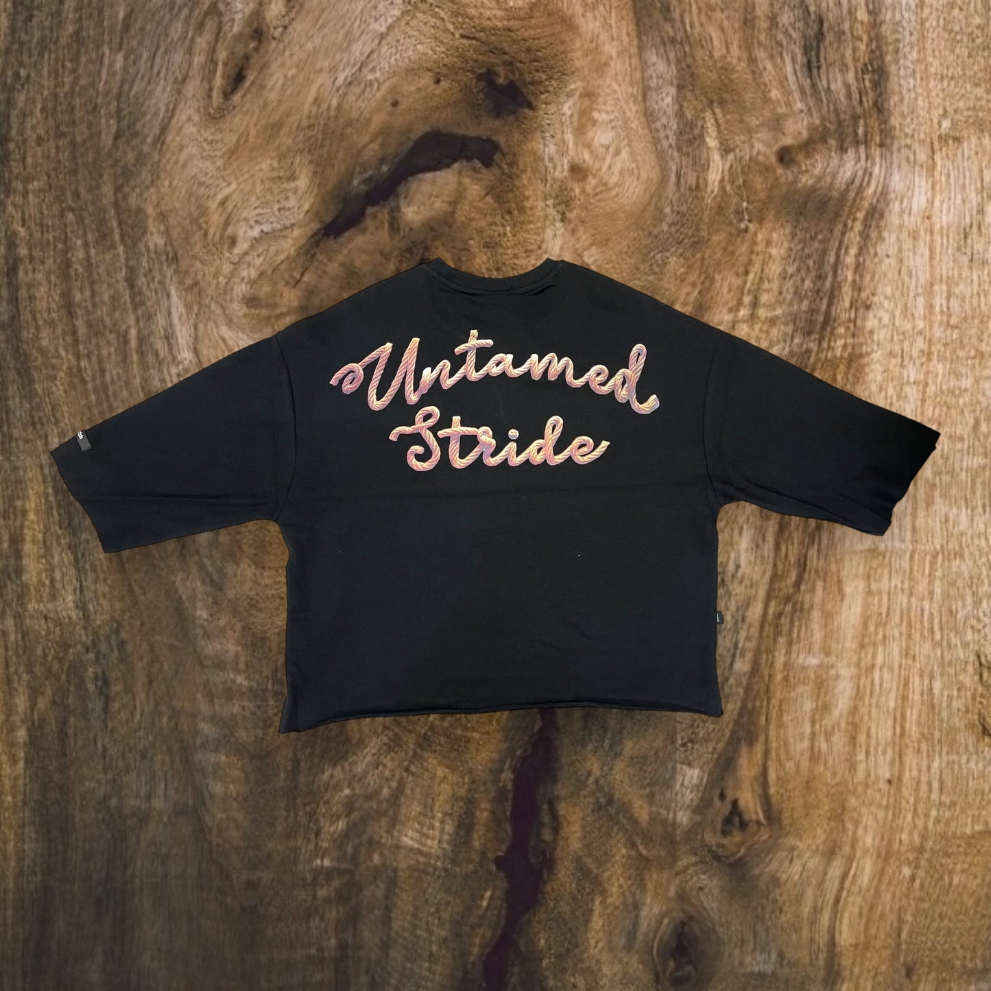 SW5129 - Untamed Stride Graphic Cropped Top T-Shirt