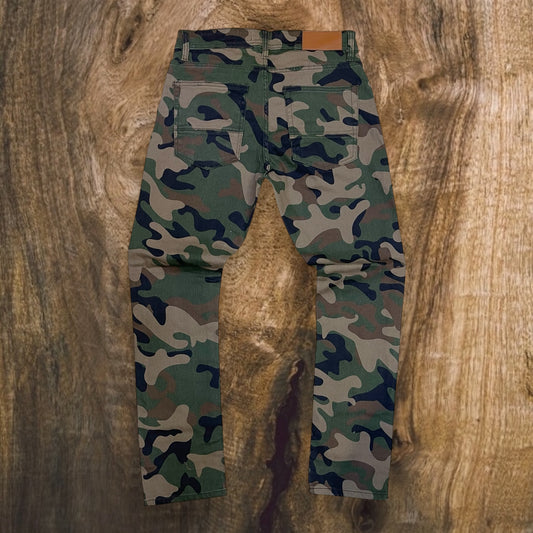 PC04 - Core Straight-Fit Stretch Jeans