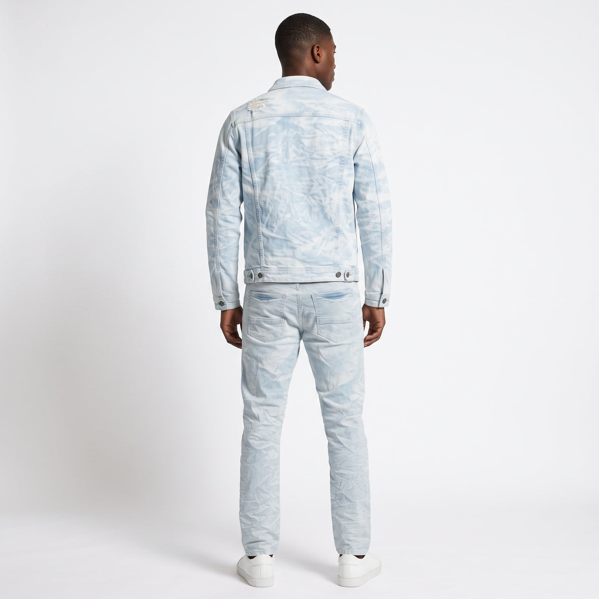P634 - Multiverse Rip n Repair Straight-Fit Stretch Jeans